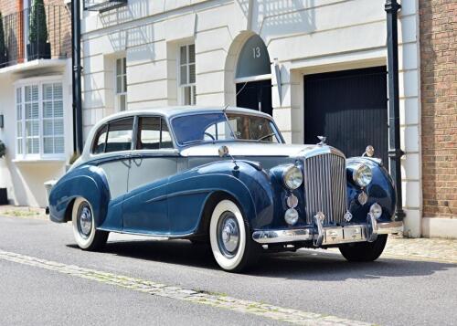 1951 Bentley Mk. VI Lightweight Saloon by H.J. Mulliner