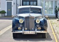 1951 Bentley Mk. VI Lightweight Saloon by H.J. Mulliner - 12