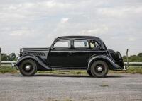 1935 Ford Model 48 Saloon - 5