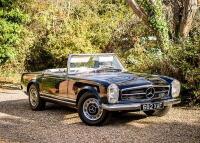 Mercedes-Benz 230 SL