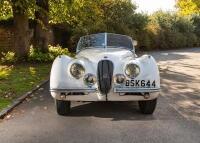 Jaguar XK120 Roadster - 4