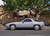 1982 Porsche 928 - 3