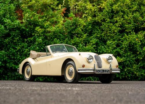 1955 Jaguar XK140 Drophead Coupé