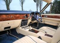 1989 Aston Martin V8 Vantage Volante X-Pack Convertible - 5