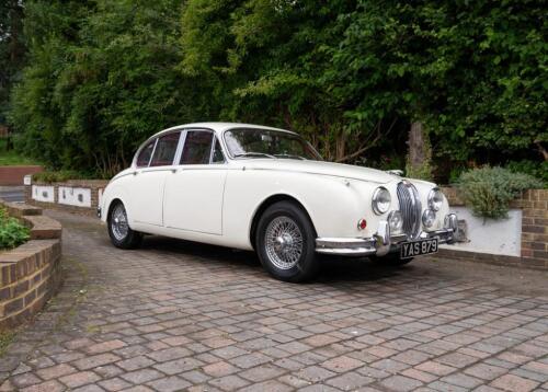 1961 Jaguar Mk. II (3.8 litre)