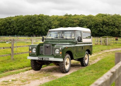 1970 Land Rover Series IIA 88’’