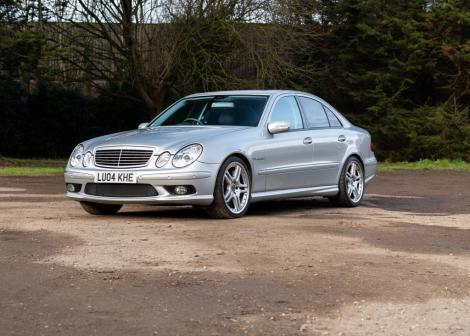 2004 Mercedes-Benz E55 AMG