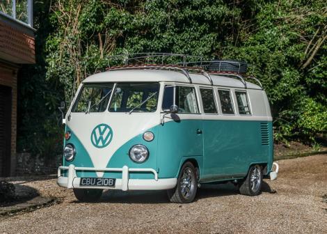 1964 Volkswagen Split-Screen Camper '11 Window Microbus'