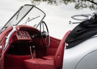 1951 Jaguar XK120 Roadster - 3