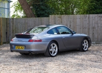 2004 Porsche 996 Carrera - 2