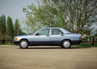 1990 Mercedes-Benz 190E - 2