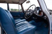 Mercedes-Benz 300 SE Fintail - 6