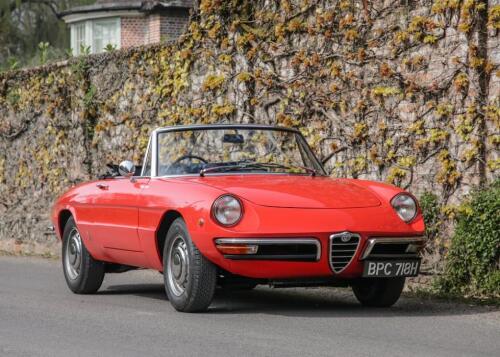 1970 Alfa Romeo Spider 1300 Junior (Roundtail)