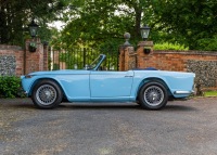 1967 Triumph TR4A IRS - 2