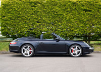 2005 Porsche 911 Carrera 2S - 2