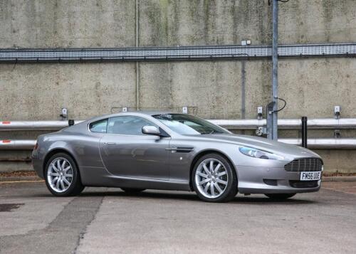 Aston Martin DB9 Coupé