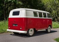 1961 Volkswagen Type Two 'Split-Screen' Kombi - 3