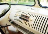 1961 Volkswagen Type Two 'Split-Screen' Kombi - 6