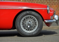 1965 MG B Roadster - 10