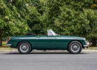 1964 MG B Roadster - 2