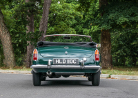 1964 MG B Roadster - 4