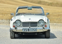 1966 Triumph TR4A IRS 'Surrey Top' - 14