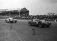 1950 Jaguar XK120 Roadster Ex-Duncan Hamilton - 16