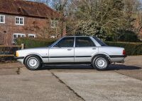 1982 Ford Cortina Mk. V 2.0 Ghia Resto-mod - 5