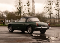 1964 MG B Roadster - 3