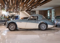 1960 Austin Healey 3000 Mk. I - 2