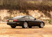 1997 Jaguar XK8 Coupé - 5