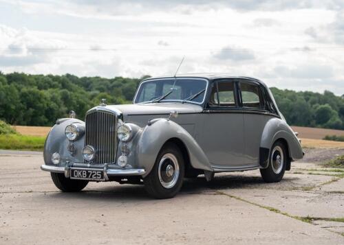 1953 Bentley R-Type Saloon (Standard Steel)