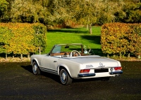 1965 Mercedes-Benz 230 SL - 16