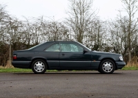 1995 Mercedes-Benz E320 Coupé - 2